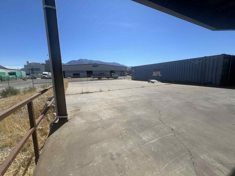 More Photos Of 1010 W Kershaw St, Ogden Manufacturing For Lease