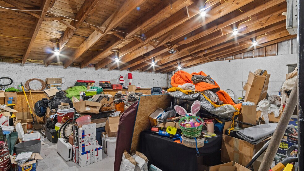 More Photos Of 300 W North Main St, Littleton General Retail For Sale