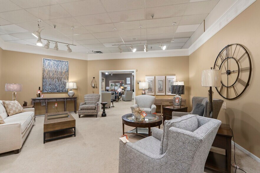 More Photos Of 334 County Road 81, Osseo Storefront Retail Office For Sale