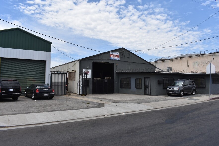 More Photos Of 8011 Beach St, Los Angeles Manufacturing For Sale