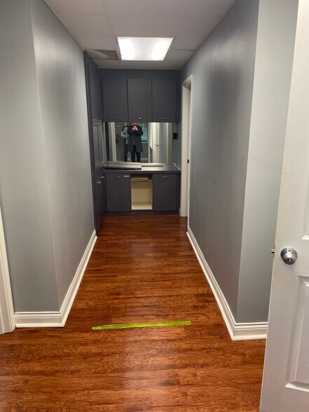 More Photos Of 1620 Kentucky Ave, Paducah Office For Lease