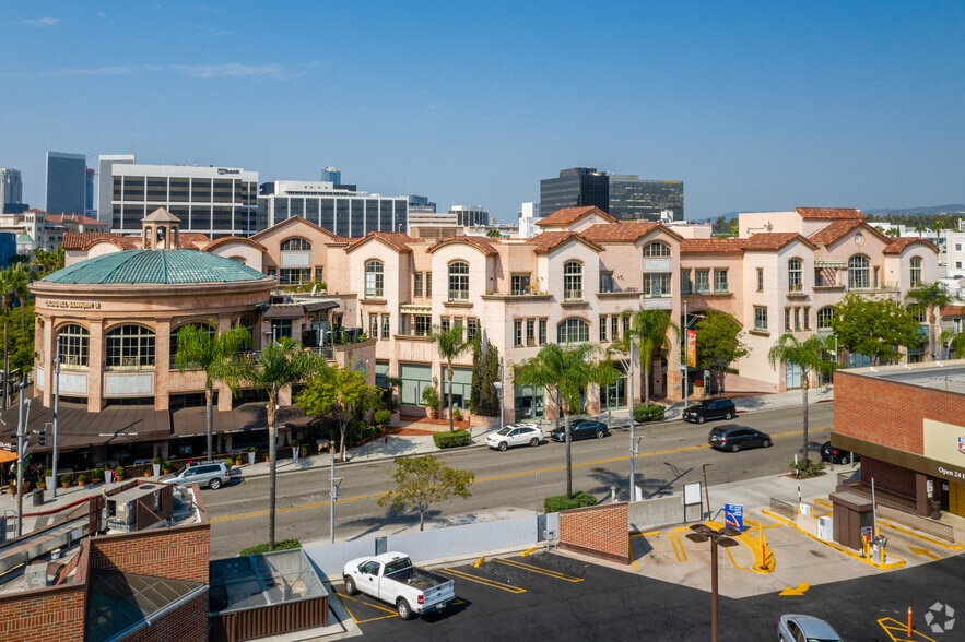 More Photos Of 301-333 N Canon Dr, Beverly Hills Office For Lease