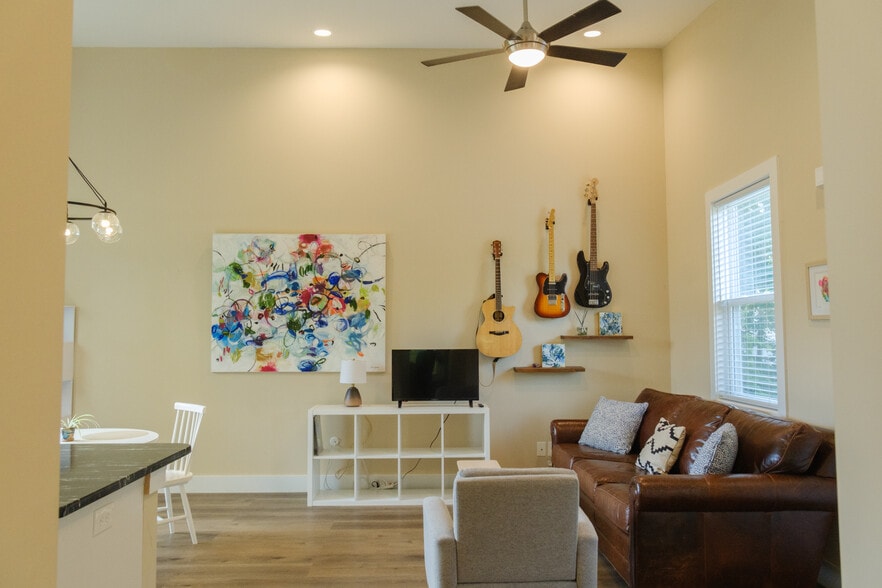 More Photos Of 14 Red Maple Dr, Weaverville Multifamily For Sale