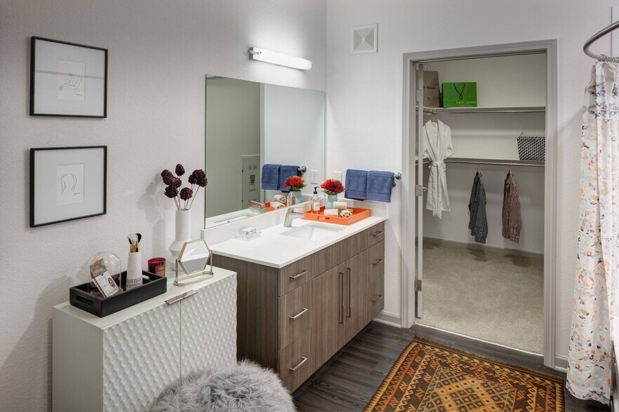 More Photos Of 3550 W 38th Ave, Denver Apartments For Sale