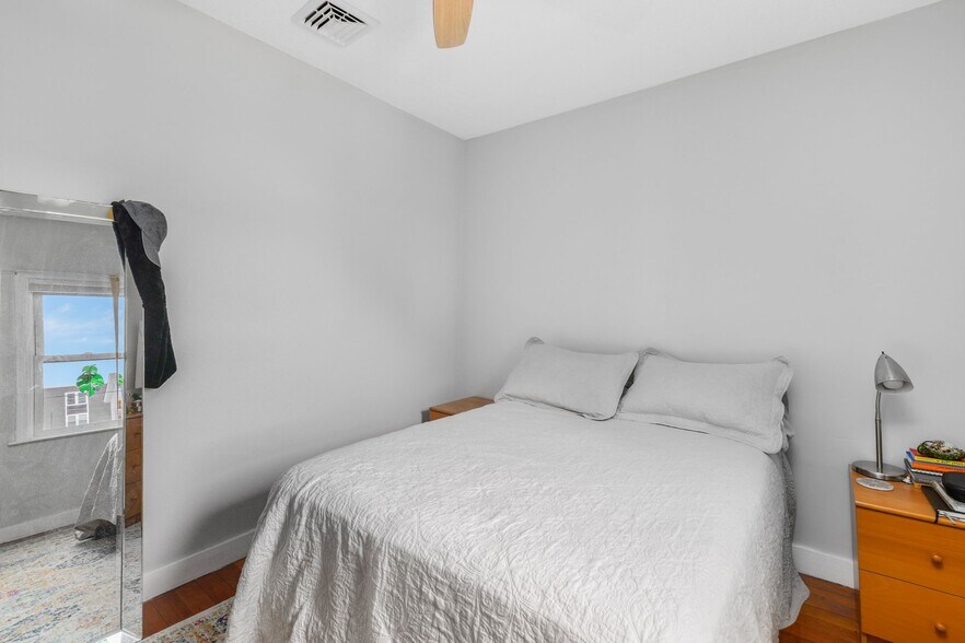 More Photos Of 41 E Transit St, Providence Apartments For Sale