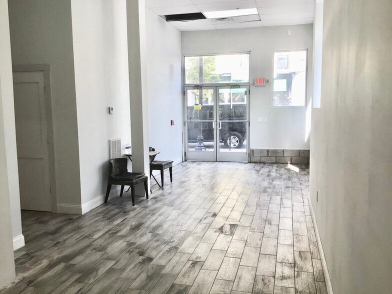 More Photos Of 912 Bergenline Ave, Union City Storefront Retail Residential For Lease
