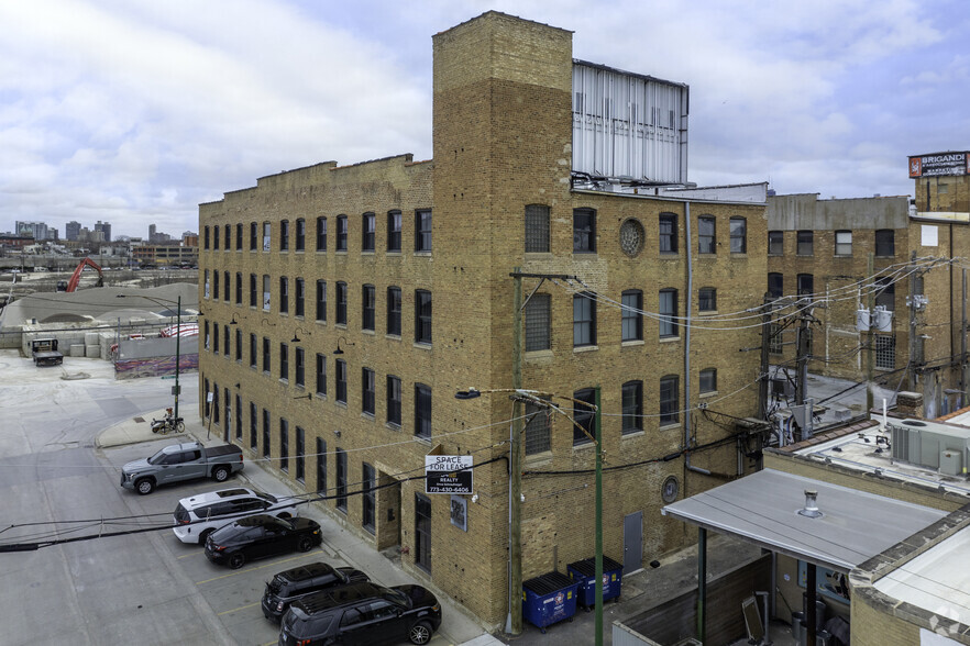 Primary Photo Of 1525 W Homer St, Chicago Loft Creative Space For Sale