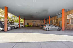 More Photos Of 505-511 Rue Rachel E, Montréal Storefront Retail Office For Sale