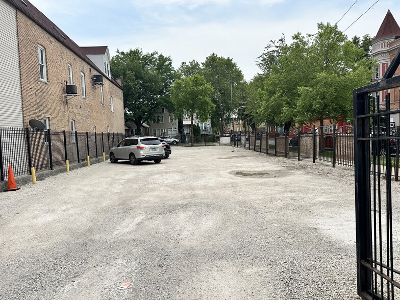 More Photos Of 2311 S Washtenaw Ave, Chicago Religious Facility For Sale