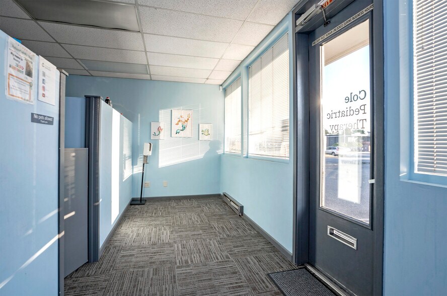 More Photos Of 9124 Gravelly Lake Dr SW, Lakewood Office For Sale
