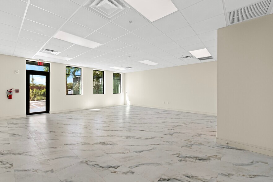 More Photos Of 4250 Georgia Ave, West Palm Beach Warehouse For Lease