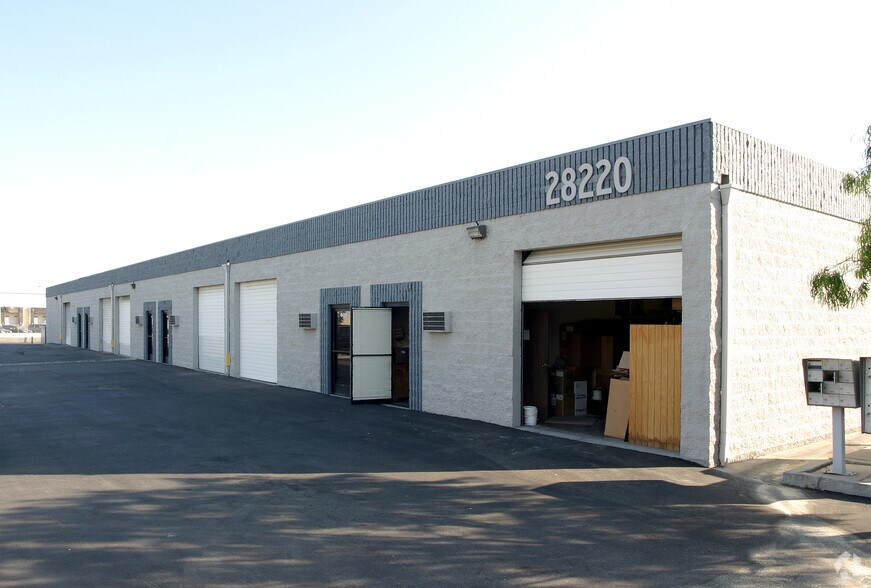 Primary Photo Of 28220 Avenue Crocker, Valencia Manufacturing For Lease