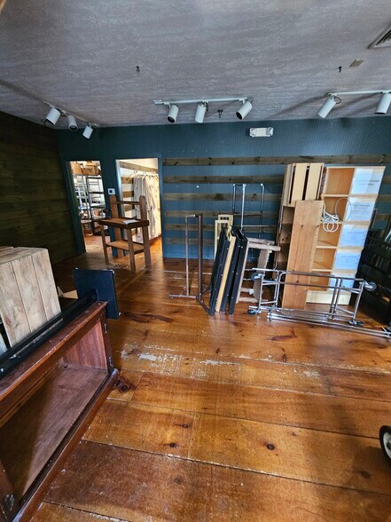 More Photos Of 312 Daniel Webster Hwy, Meredith Hotel For Lease