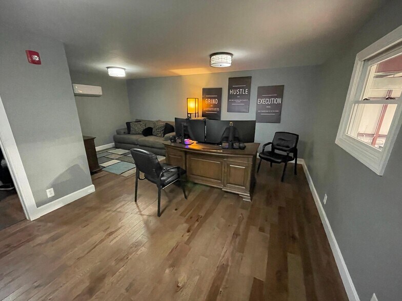 More Photos Of 708 Fairground Rd, Lucasville Land For Sale