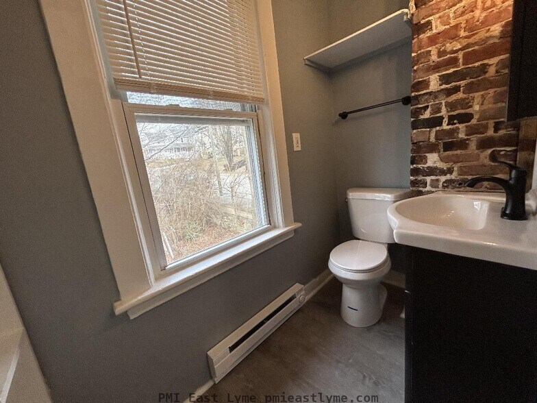 More Photos Of 50 School St, Groton Apartments For Sale