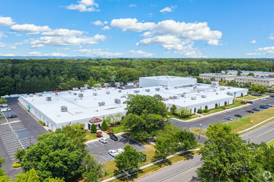 More Photos Of 246 Industrial Way W, Eatontown Light Distribution For Lease