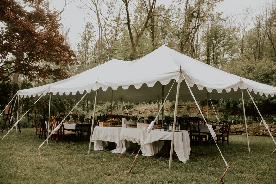More Photos Of 967 McAfee Glenwood Rd, Glenwood Hotel For Sale