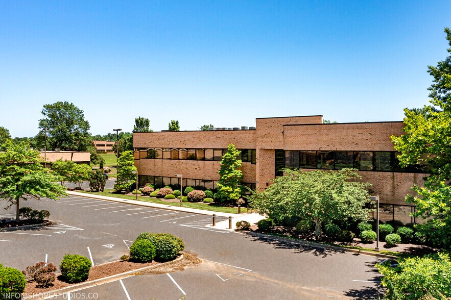 More Photos Of 115 Sallitt Dr, Stevensville Unknown For Lease