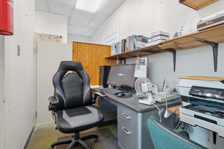 More Photos Of 10 Chesapeake St, Lyndora Apartments For Sale