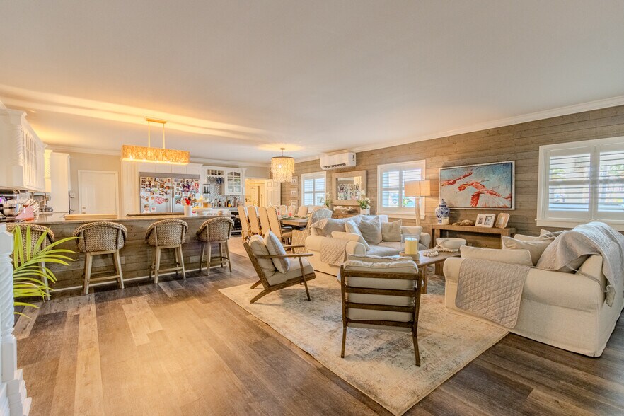 More Photos Of 314 Cut Off Rd, Port Aransas Hospitality For Sale