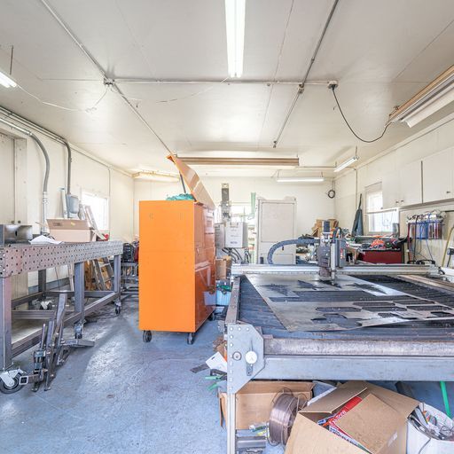 More Photos Of 720 NE Granger Ave, Corvallis Manufacturing For Lease