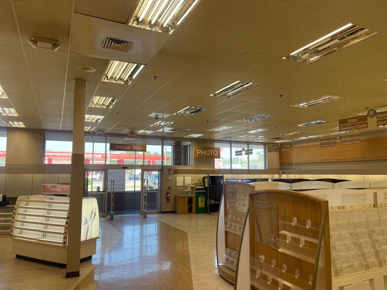 More Photos Of 100 S 3rd St, Conneaut Lake Drugstore For Lease