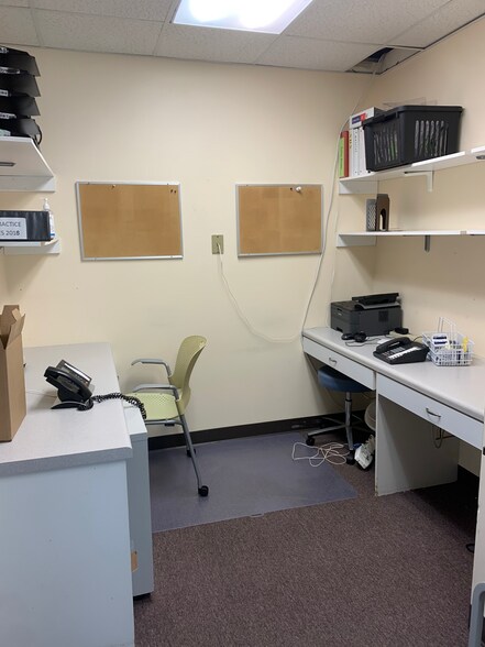 More Photos Of 930 Martin Luther King Jr Blvd, Chapel Hill Office For Lease