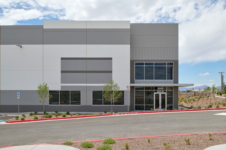 More Photos Of 8900 Escobar Dr, El Paso Distribution For Sale