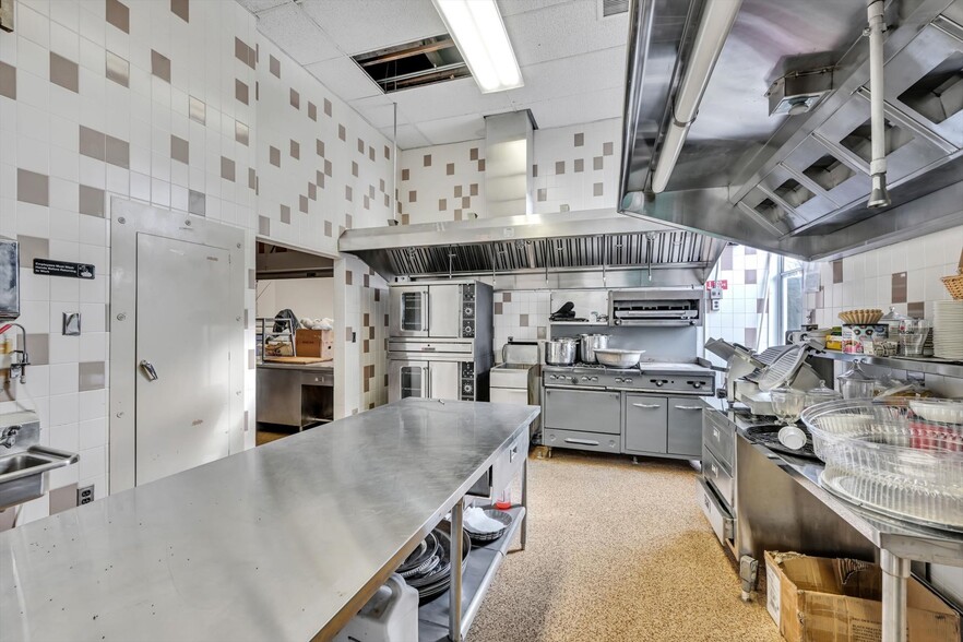 More Photos Of 15 Alliance St, New Philadelphia Rehabilitation Center For Sale