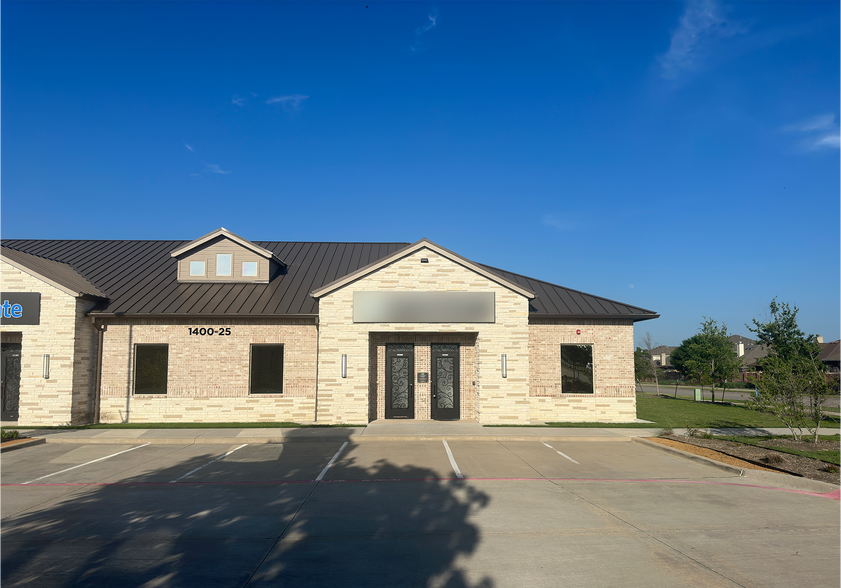 Primary Photo Of 1400 N Coit Rd, McKinney Medical For Sale