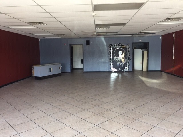 More Photos Of 3040 N Windsong Dr, Prescott Valley General Retail For Lease