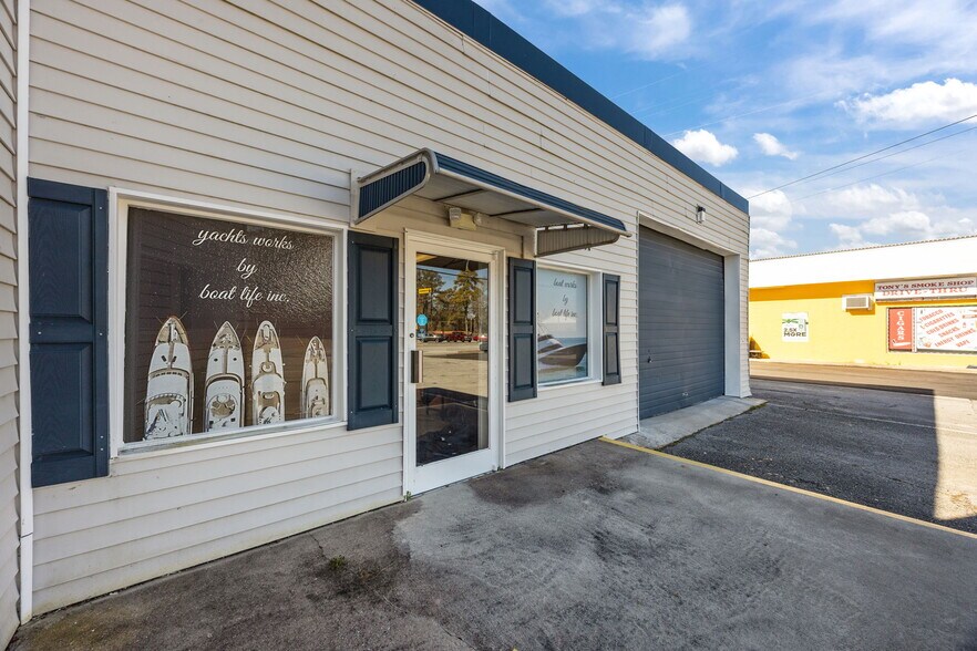 More Photos Of 508 E Main St, Havelock Carwash For Sale