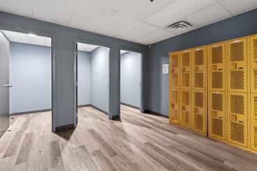 More Photos Of 1312 Lake St, Niles Industrial For Sale