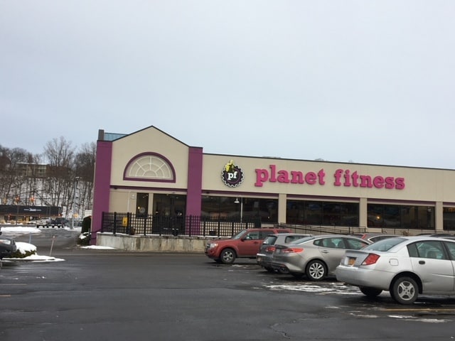 More Photos Of 1601 Penfield Rd, Rochester Unknown For Lease