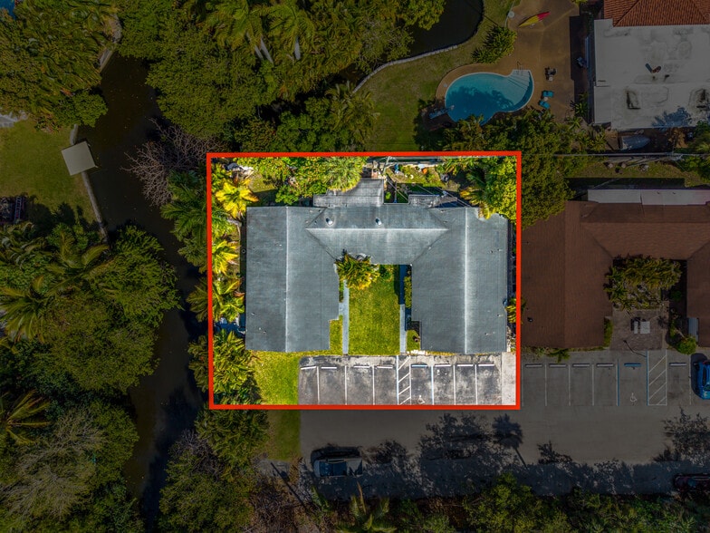 More Photos Of 355 NW 32nd St, Oakland Park Apartments For Sale