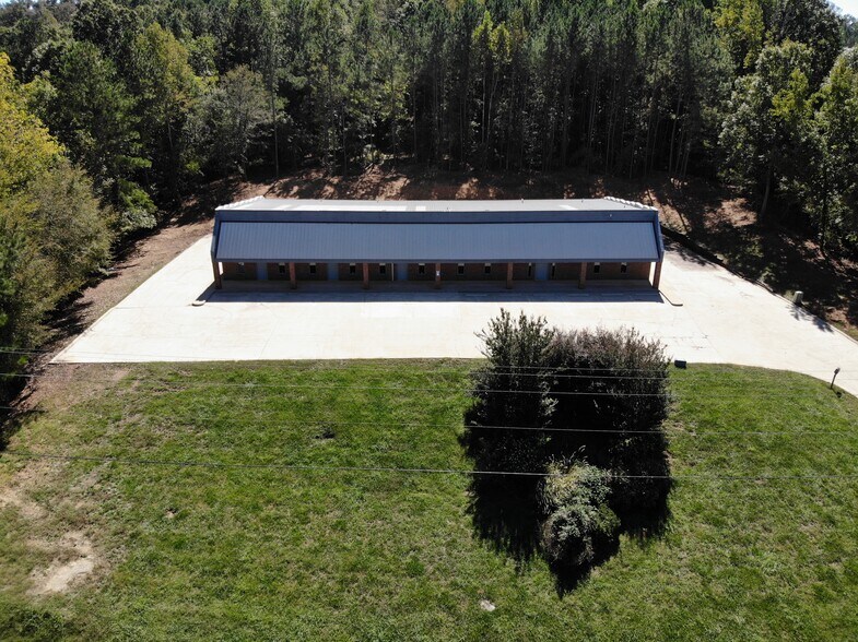 More Photos Of 232-236 Industrial Park Dr, Commerce Office For Sale