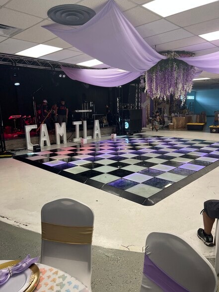 More Photos Of 1718 Lafayette Rd, Indianapolis Flex For Sale