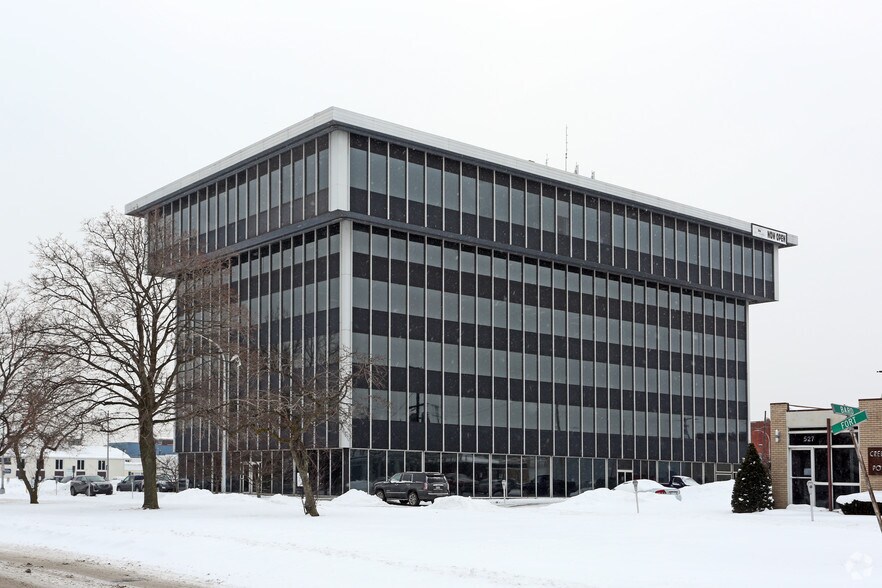 More Photos Of 511 Fort St, Port Huron Office Residential For Sale