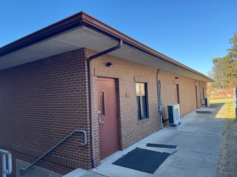 More Photos Of 3630 Boudinot Ave, Cincinnati Office For Lease