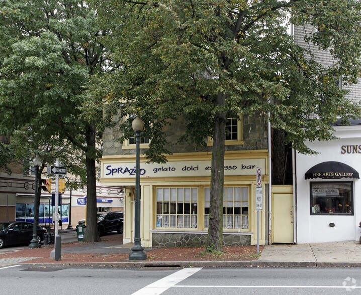 More Photos Of 27 N High St, West Chester Restaurant For Sale