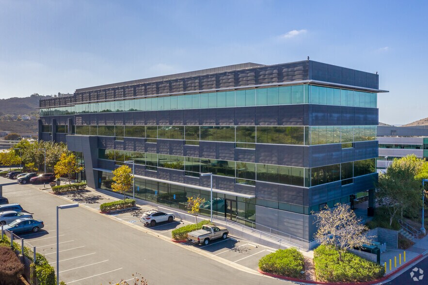More Photos Of 12121 Scripps Summit Dr, San Diego Office For Lease