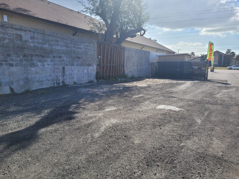 More Photos Of 6111 Memorial Hwy, Tampa Land For Sale