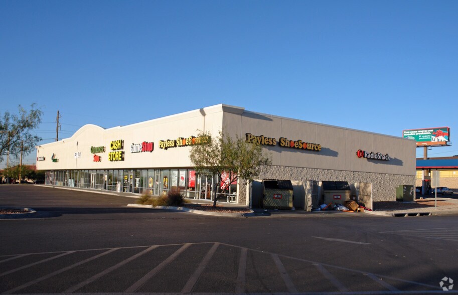 More Photos Of 10705 Gateway West Blvd, El Paso Freestanding For Lease