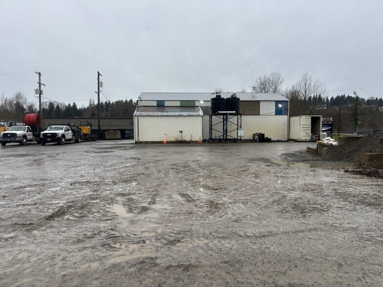 More Photos Of 405-415 Porter Way, Milton Land For Sale