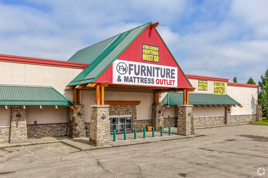 Primary Photo Of 12610 St Albert Trl NW, Edmonton Freestanding For Sale