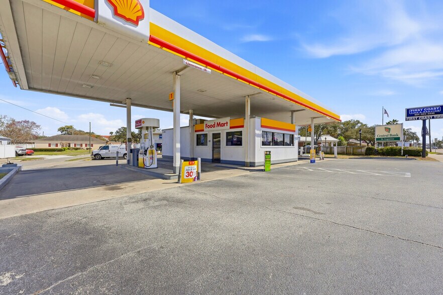 More Photos Of 2350 N Ponce De Leon Blvd, Saint Augustine Service Station For Sale