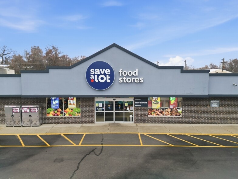 More Photos Of 5914 W State Road 10, Demotte Storefront Retail Office For Sale