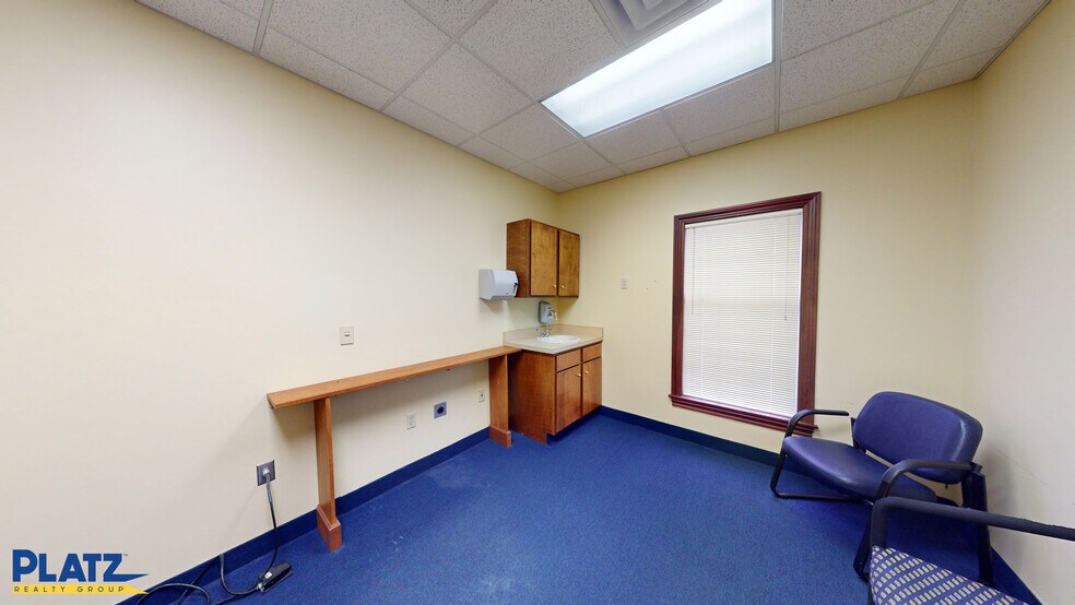 More Photos Of 4137 Boardman Canfield Rd, Canfield Office Residential For Lease