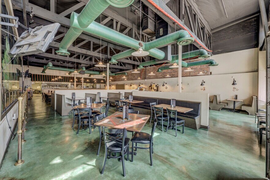 More Photos Of 922-926 Victorian Ave, Sparks General Retail For Sale