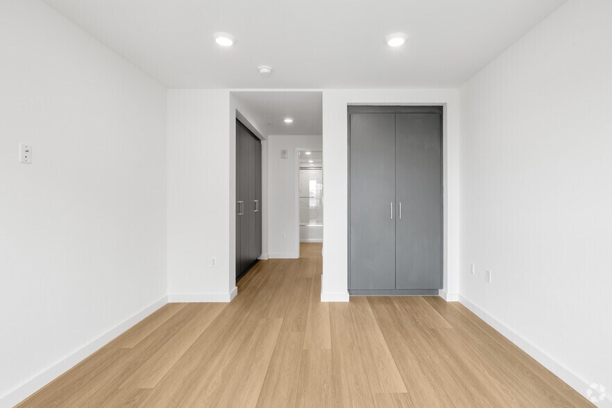 More Photos Of 1759 N Gower St, Los Angeles Apartments For Sale
